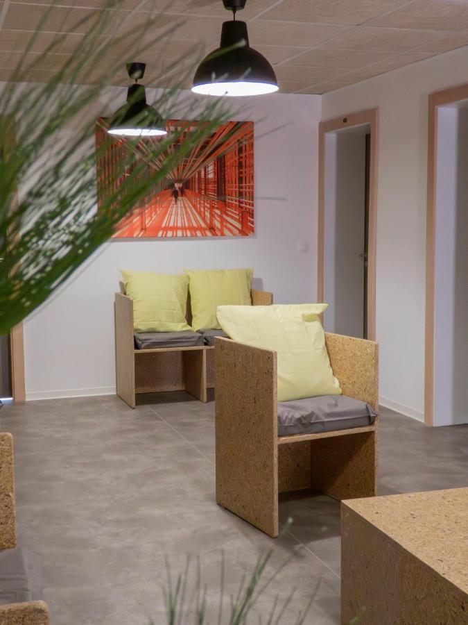 La Colloc Aparthotel Épinal Екстериор снимка